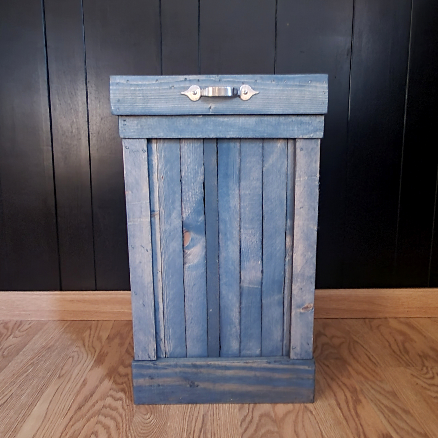 13 Gallon Wood Trash Can