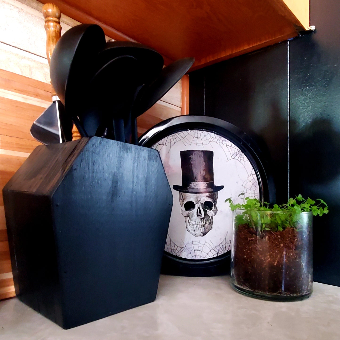 Coffin Utensil Holder