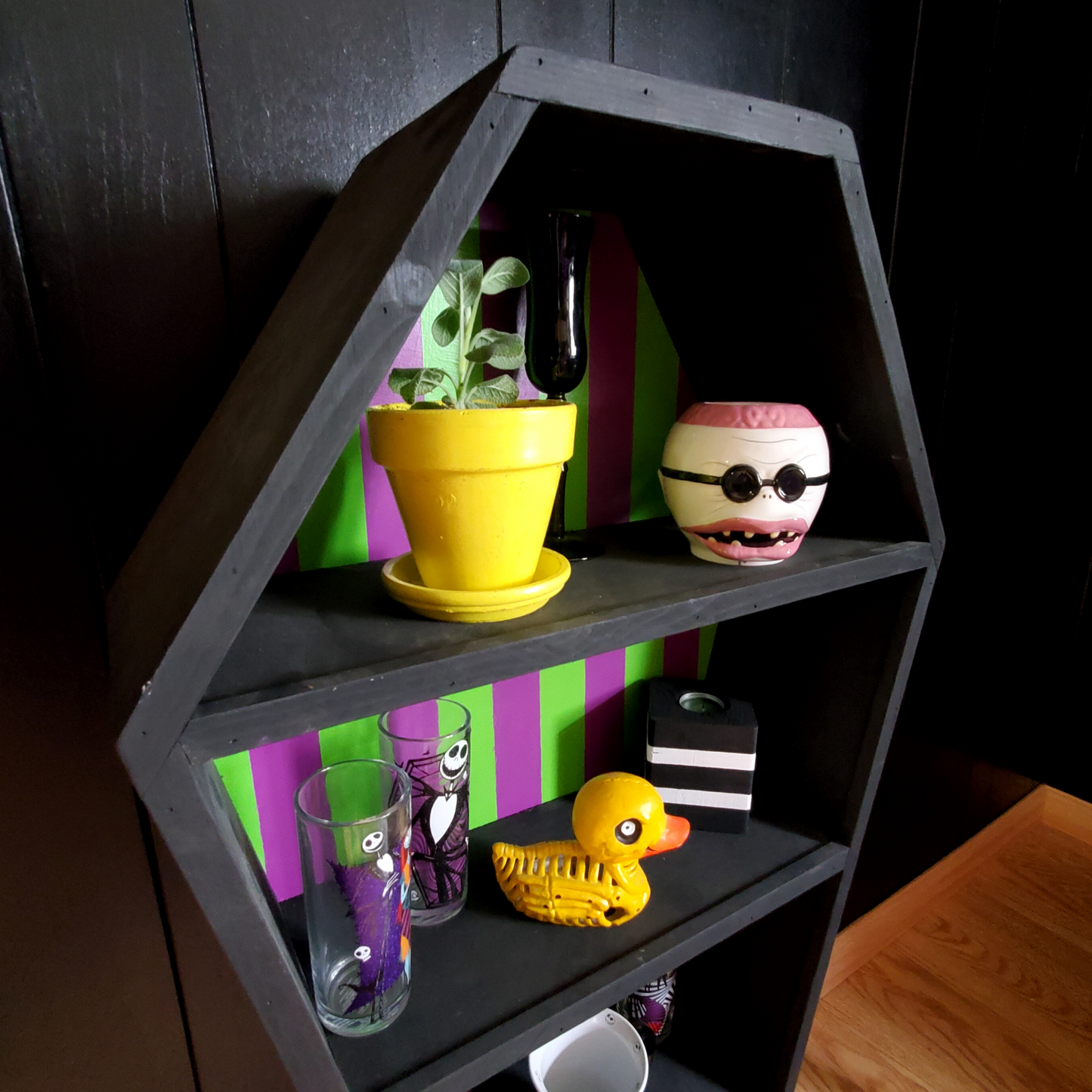 4ft Striped Coffin Shelf