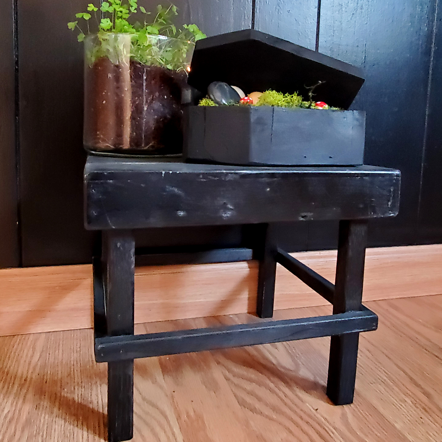 Small Black Altar Stool Plant Stand