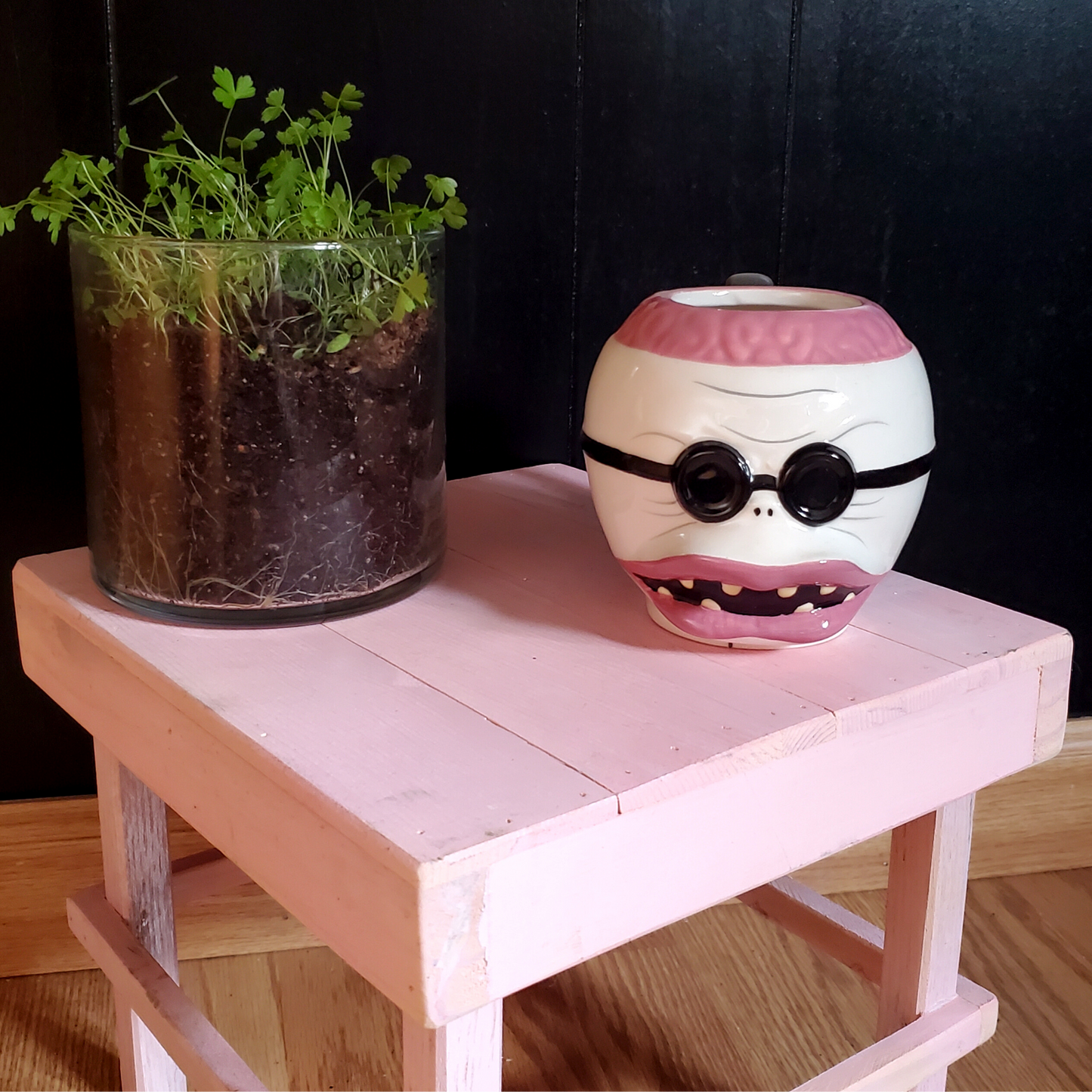 Light Pink Wood Plant Stand