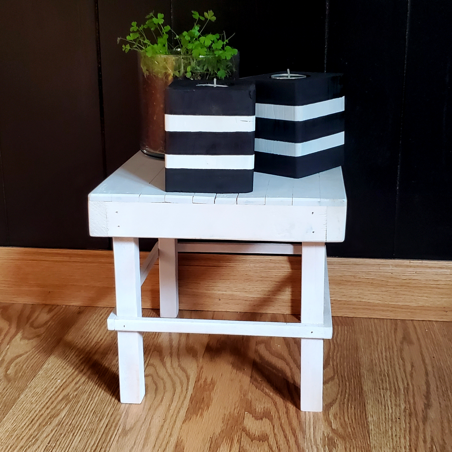 White Wood Plant Stand