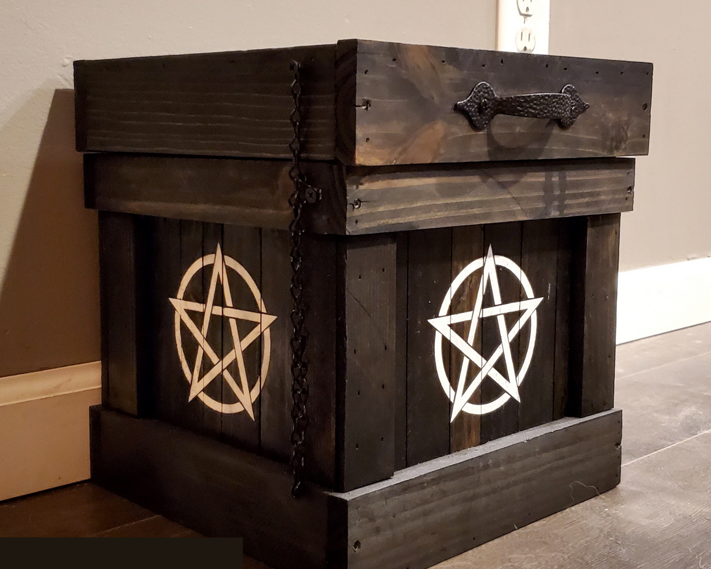 4 Gallon Pentacle Trash Bin